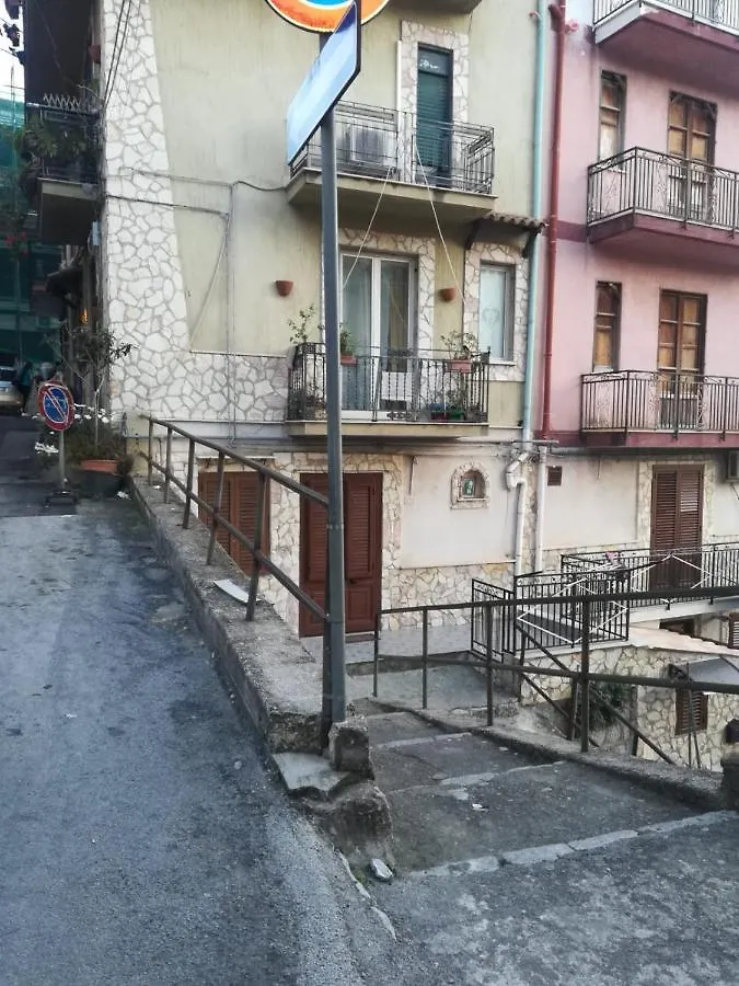 Casa Vacanza Lia Villa Montelepre